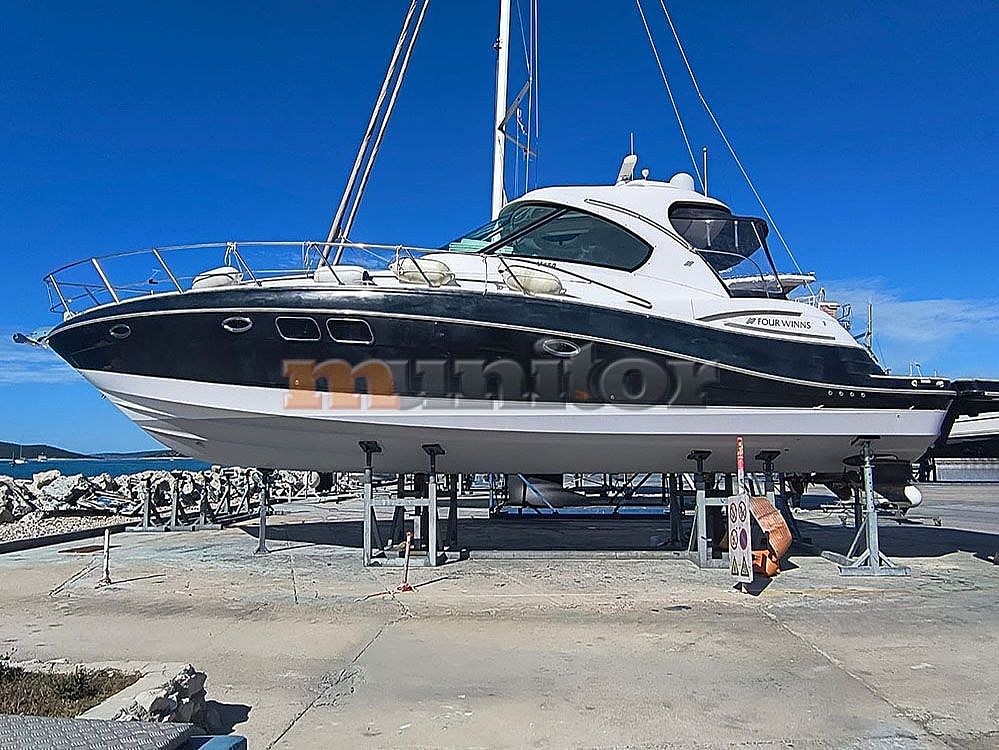 Four Winns V 458 - 2008 - for sale: 205000.-EUR