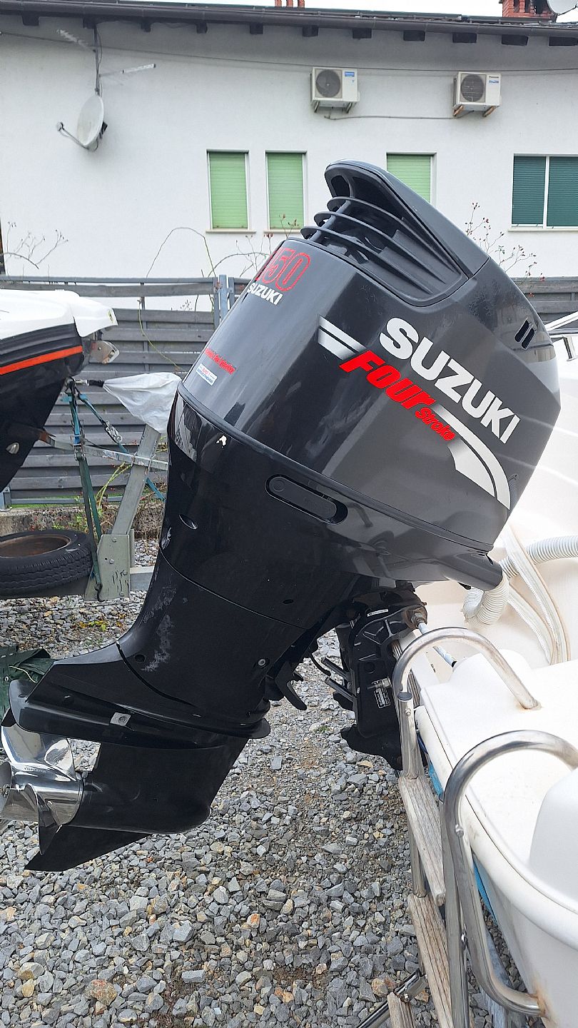 Mano Marine 21.50WA - 2012