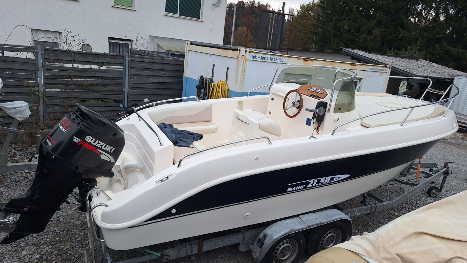 Mano Marine 21.50WA - 2012