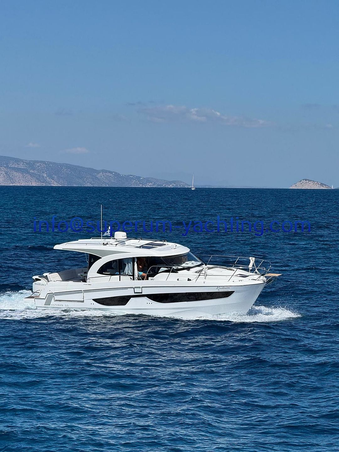 Beneteau Antares 11 OB - 2025