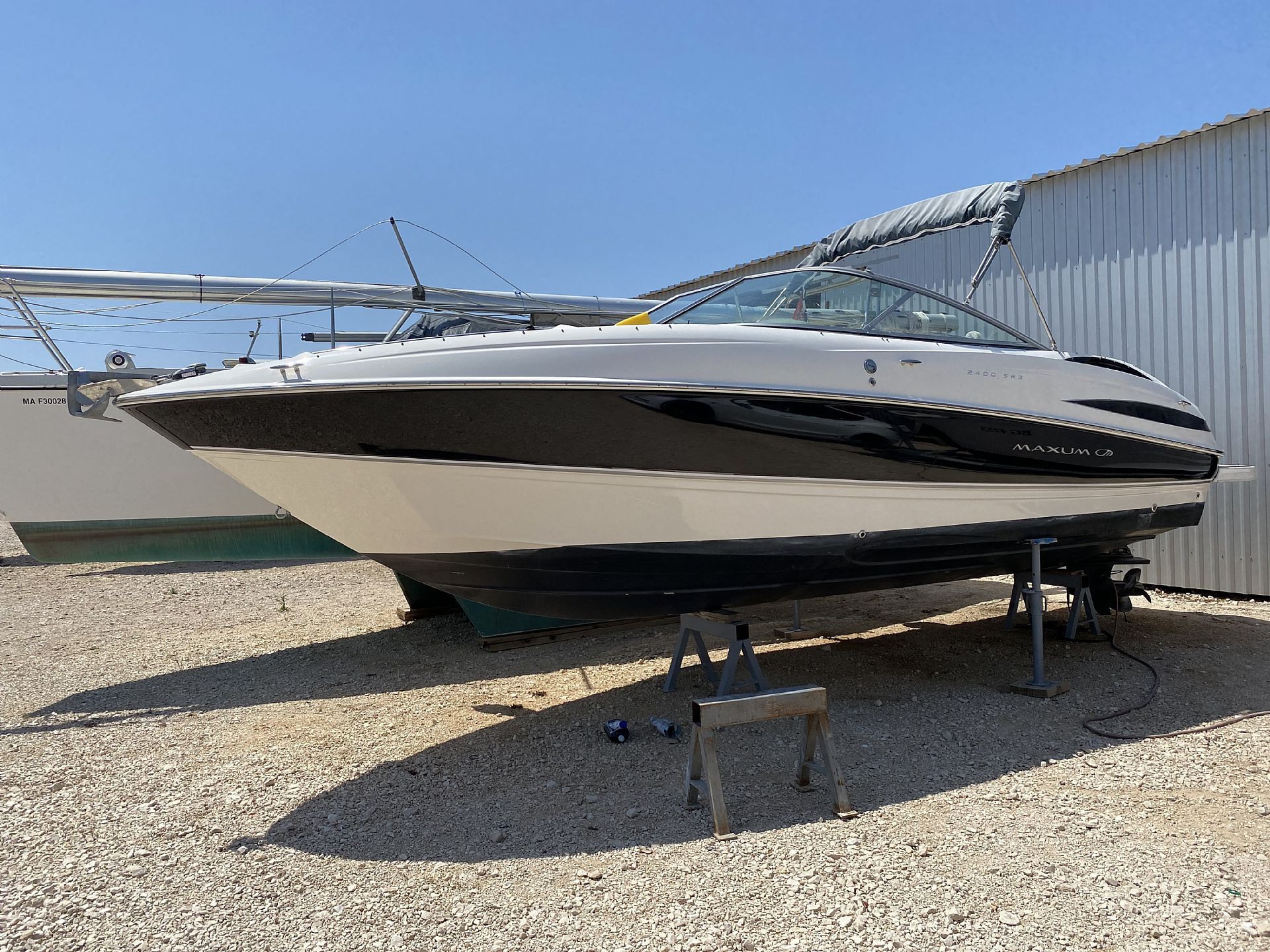Maxum 2400 SR3 Bow Rider - 2007 - for sale: 23500.-EUR
