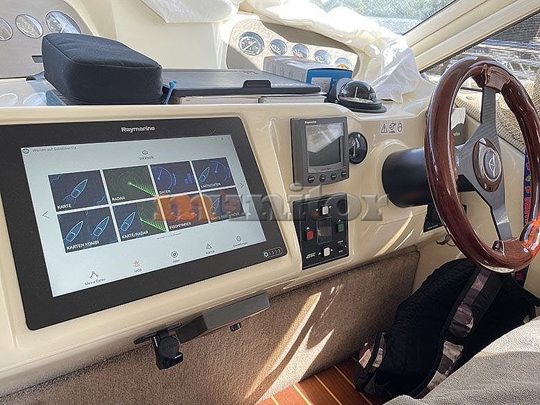 Sealine F37 - 2004