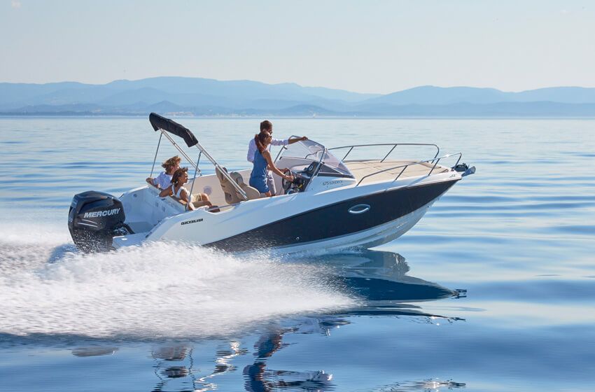 Quicksilver Activ 675 Sundeck - 2026