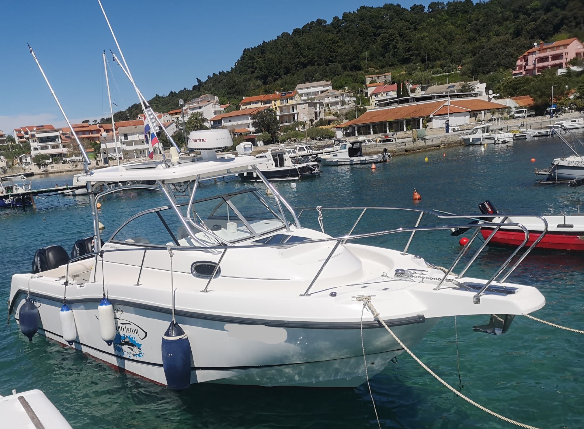 Boston Whaler Conquest 255 - 2009 - for sale: 76800.-EUR