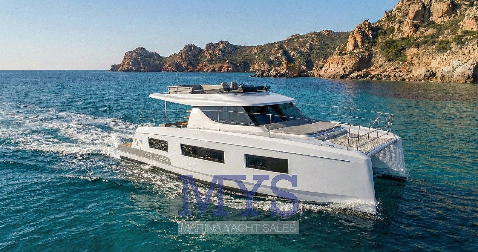 Aventura 37 Explorer FLY - 2026