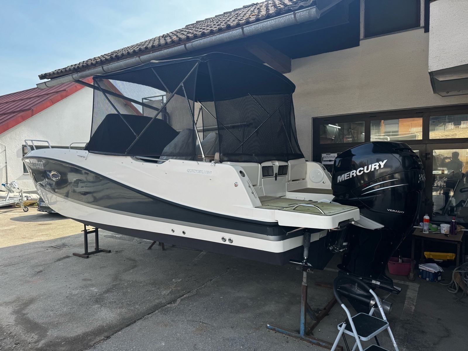 Quicksilver 755 Sundeck Activ - 2017