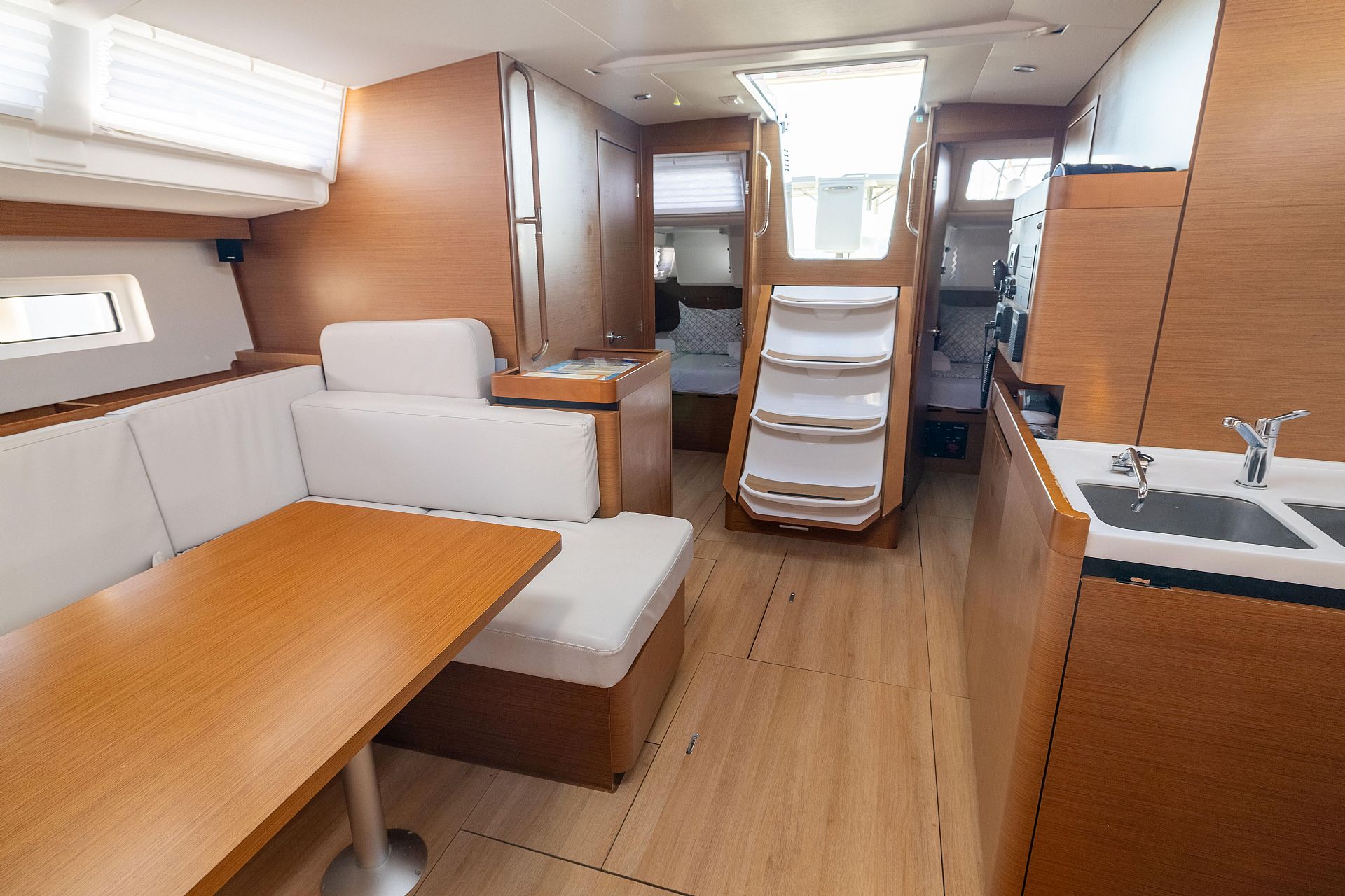 Jeanneau Sun Odyssey 490 - 2023