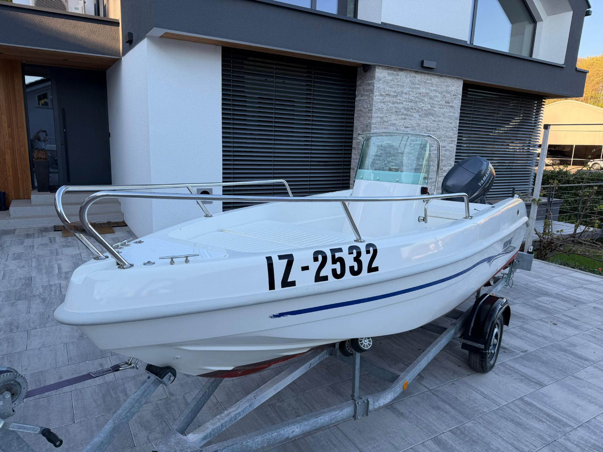 Aquamar Vulcanissimo 435 YAM... - 2004 - for sale: 8999.-EUR