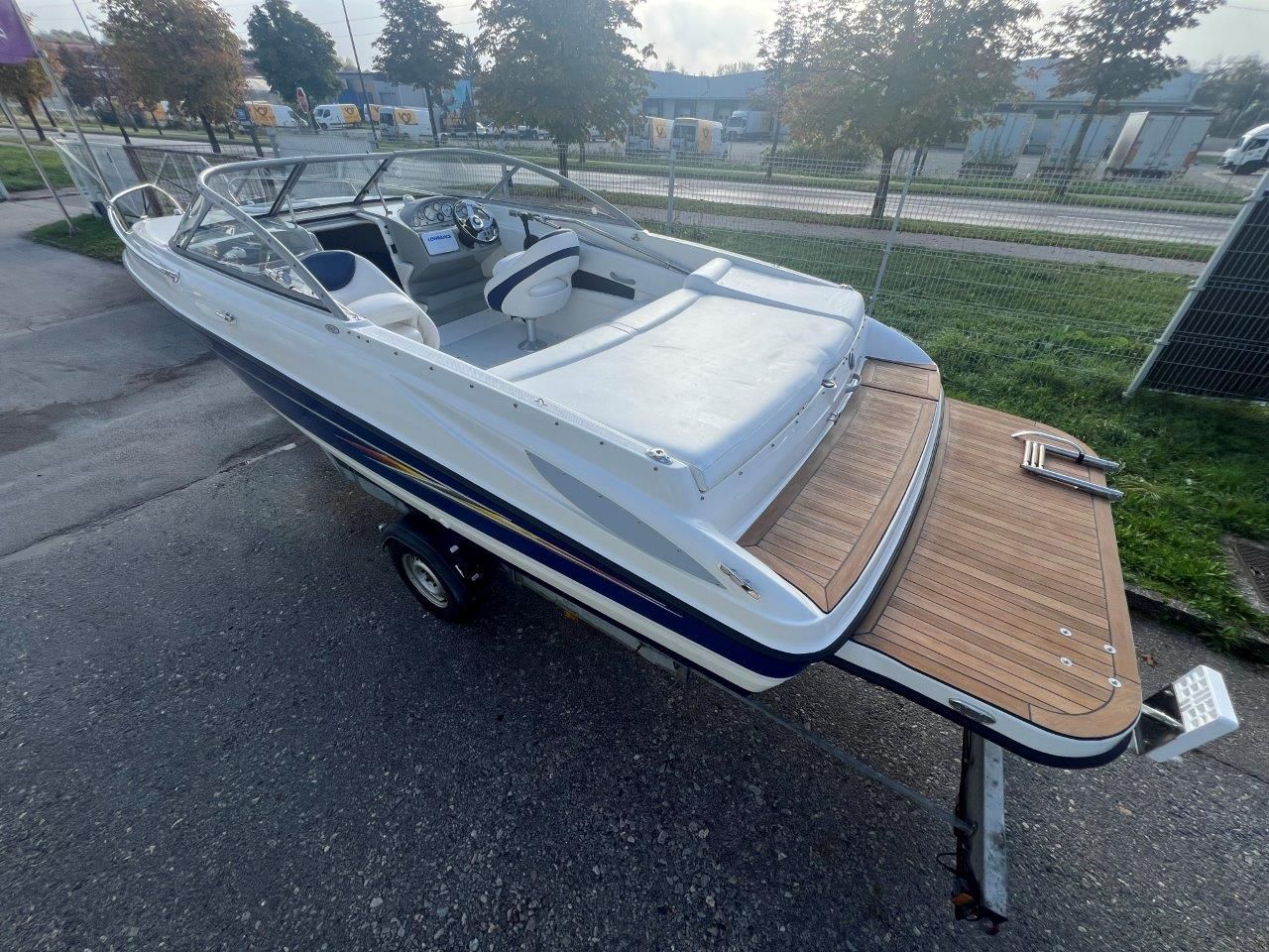Bayliner 652 Cuddy - 2004