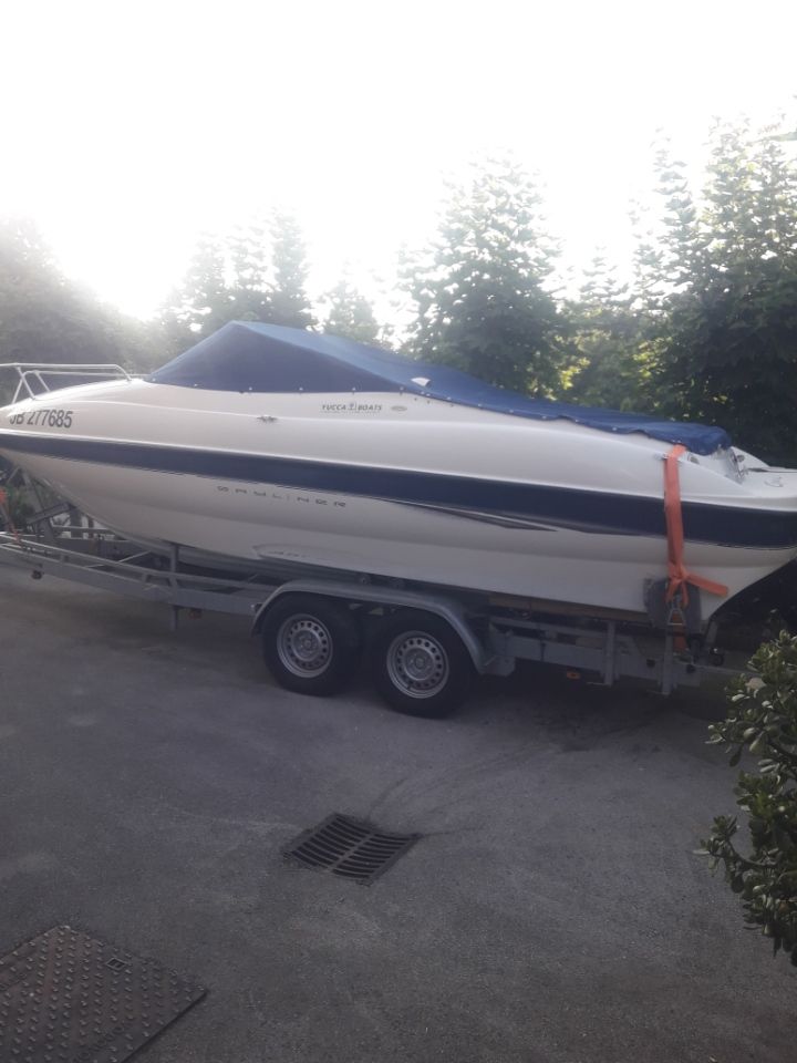 Bayliner capri 212 - 2003