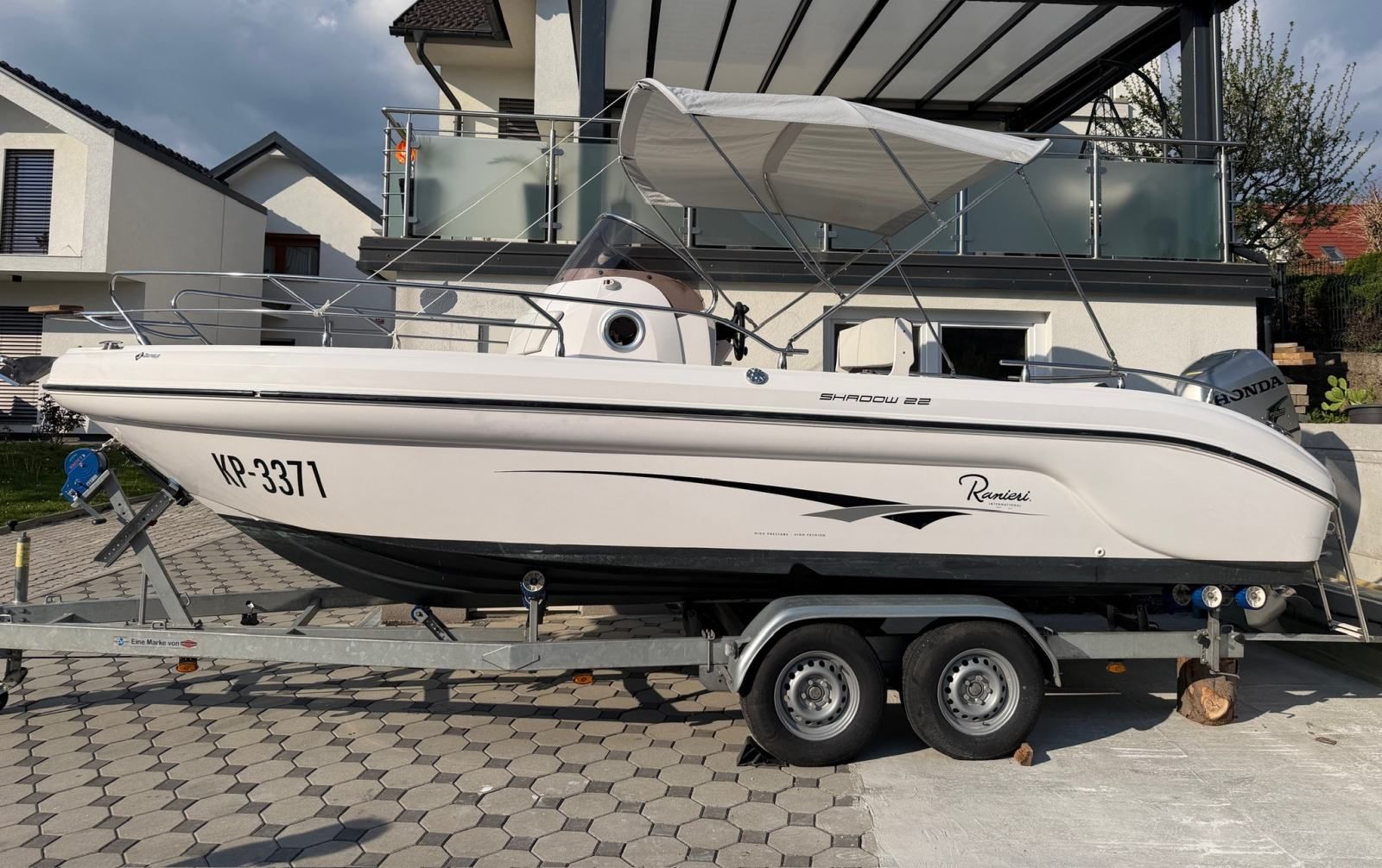 Ranieri Shadow 22 - Honda 22... - 2011 - for sale: 28990.-EUR
