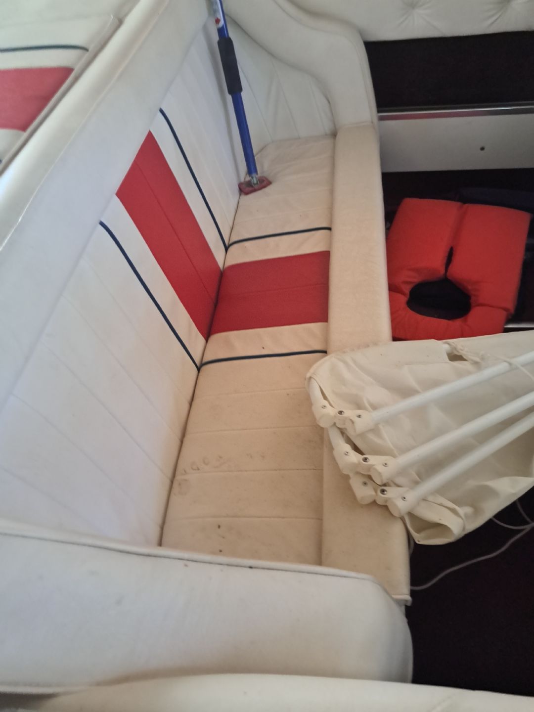 CONSTRUCIONES NAUALES LARAY MOTORNI �OLN SSV173 - 1990