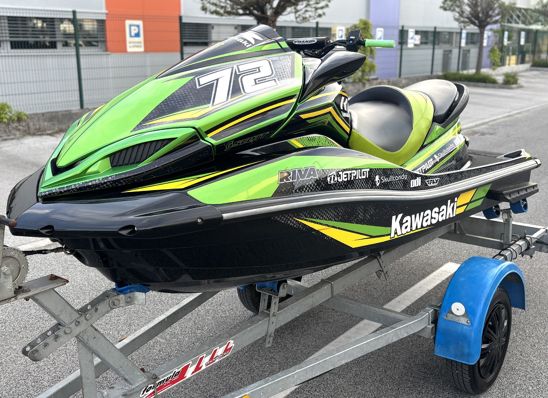 Kawasaki ULTRA 300 X SUPERCHARGER-SAMO 77 UR-ODLI�EN - 2012