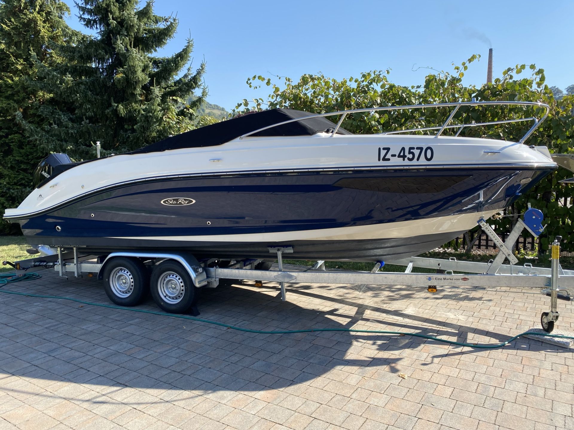 Sea Ray SUN SPORT 230 OB- ODLI�NO OHRANJEN - 2021