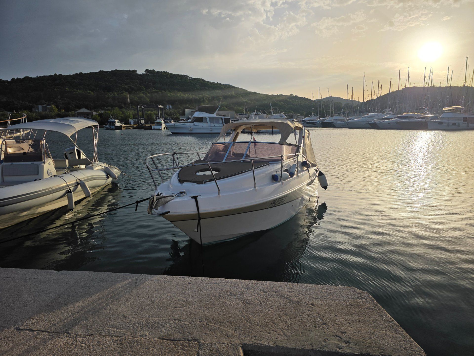 Mano Marine 22.50 cabin - 2010 - for sale: 39500.-EUR