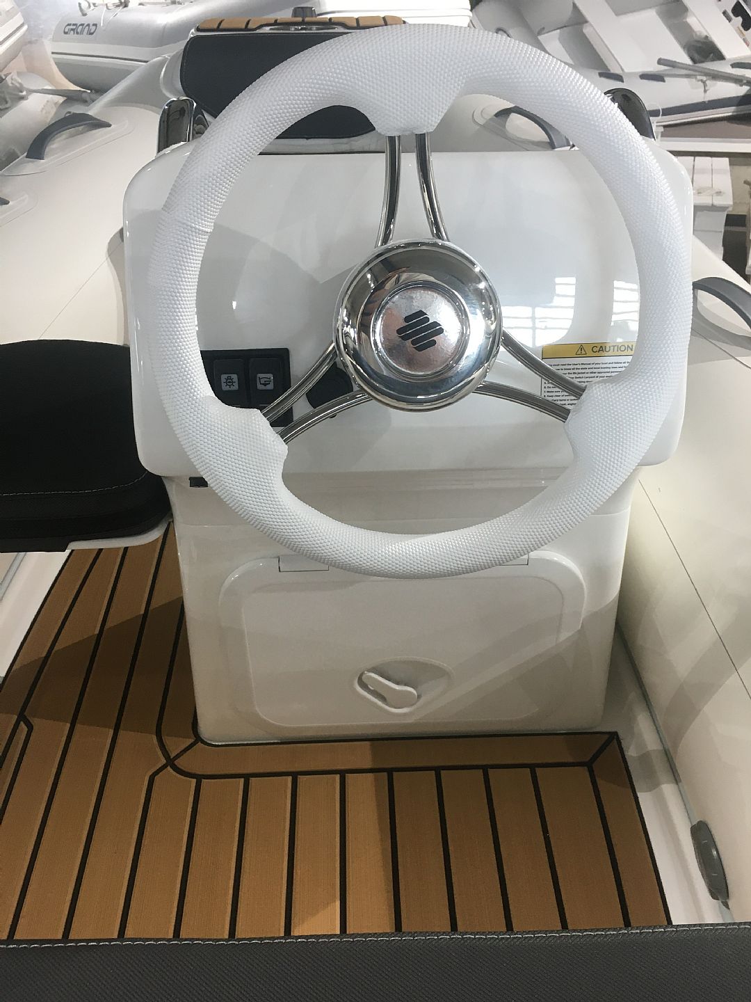 Grand Boats G340HGNF White Gray   F25 Getl - POSEBNA AKCIJA - 2026