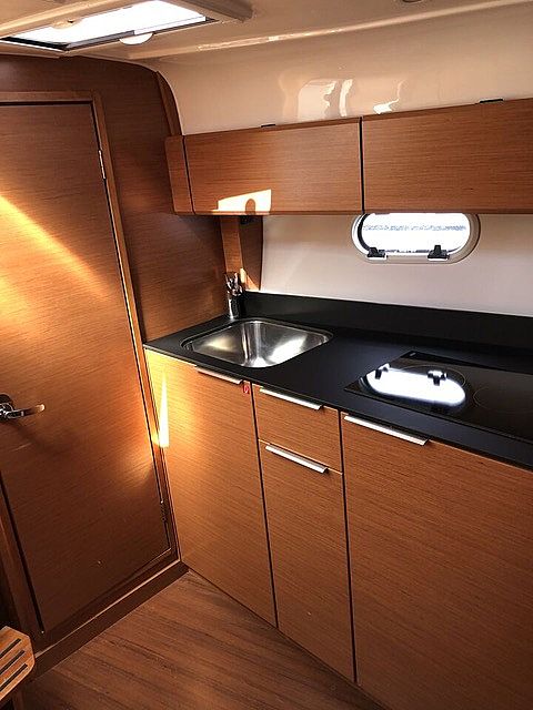 Bavaria 300 Sport Diesel - 2015 - for sale: 87000.-EUR