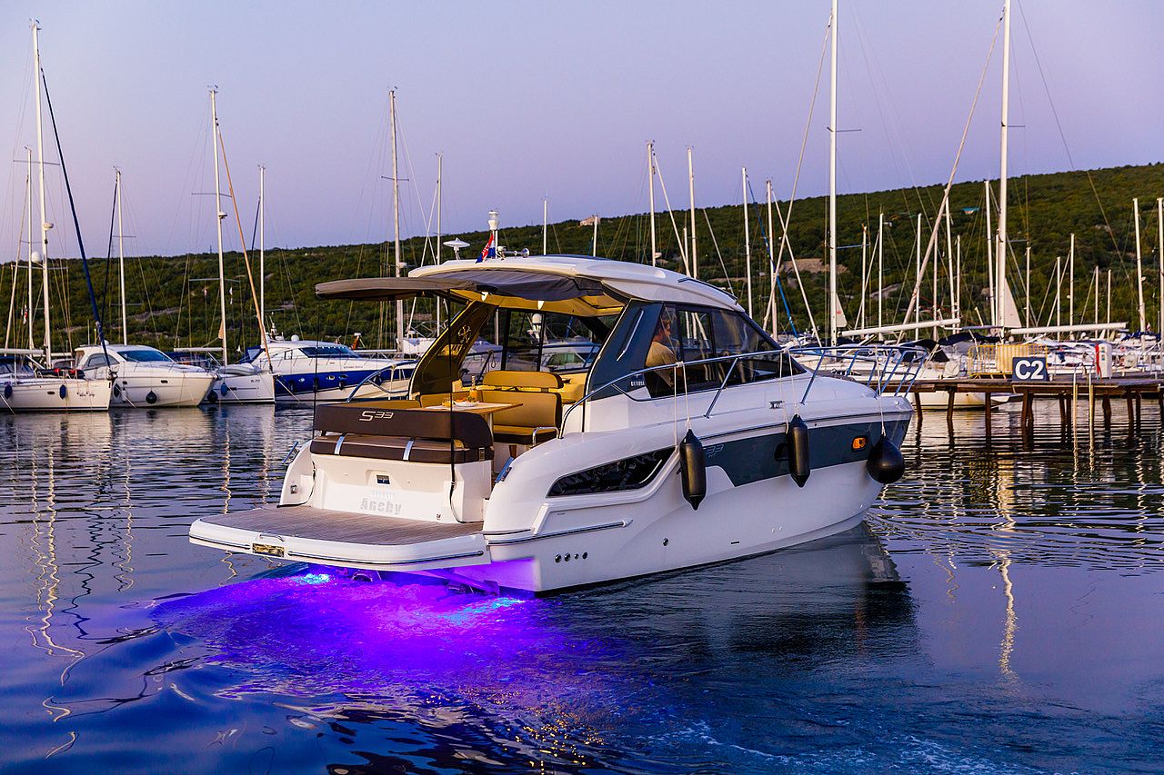 Bavaria 33 Sport Hard top - 2019 - for sale: 163000.-EUR