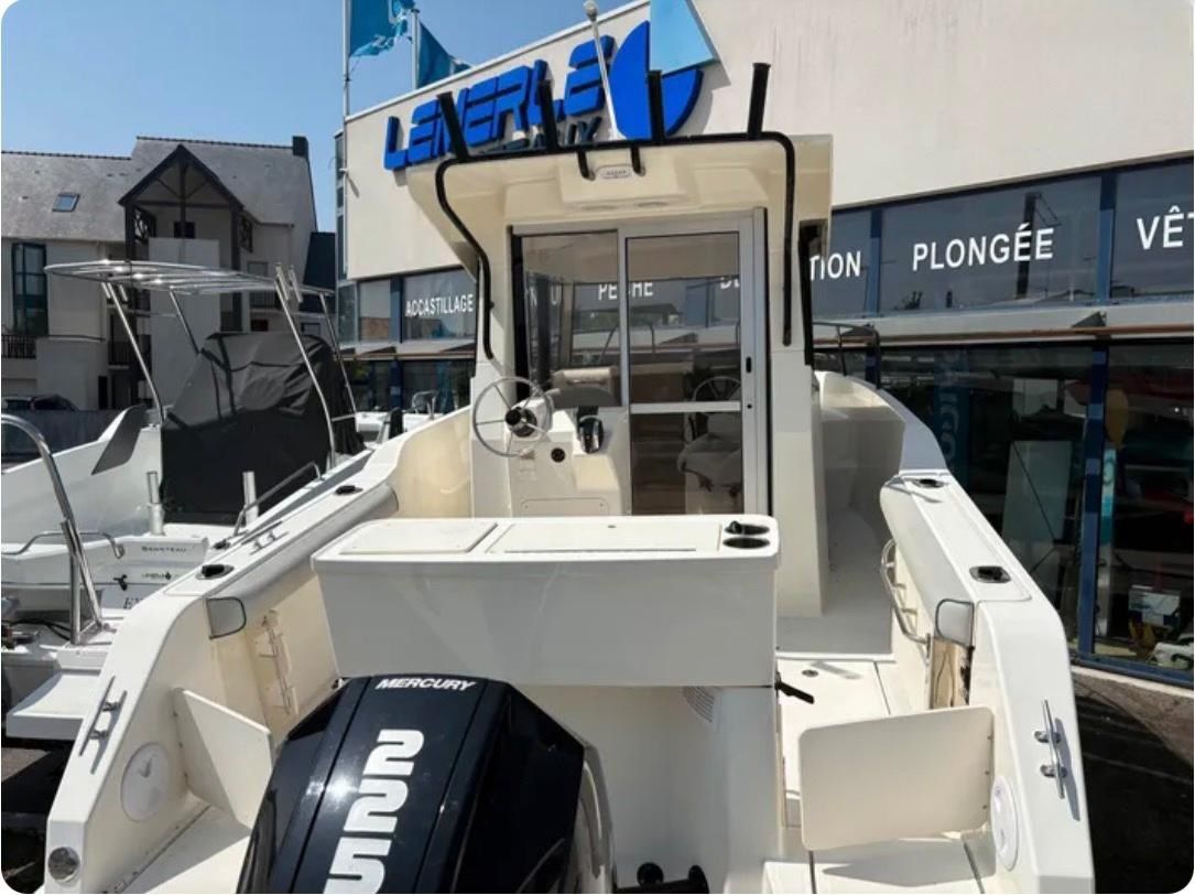 Quicksilver - 705 PILOTHOUSE - INCE NOVO - 2022