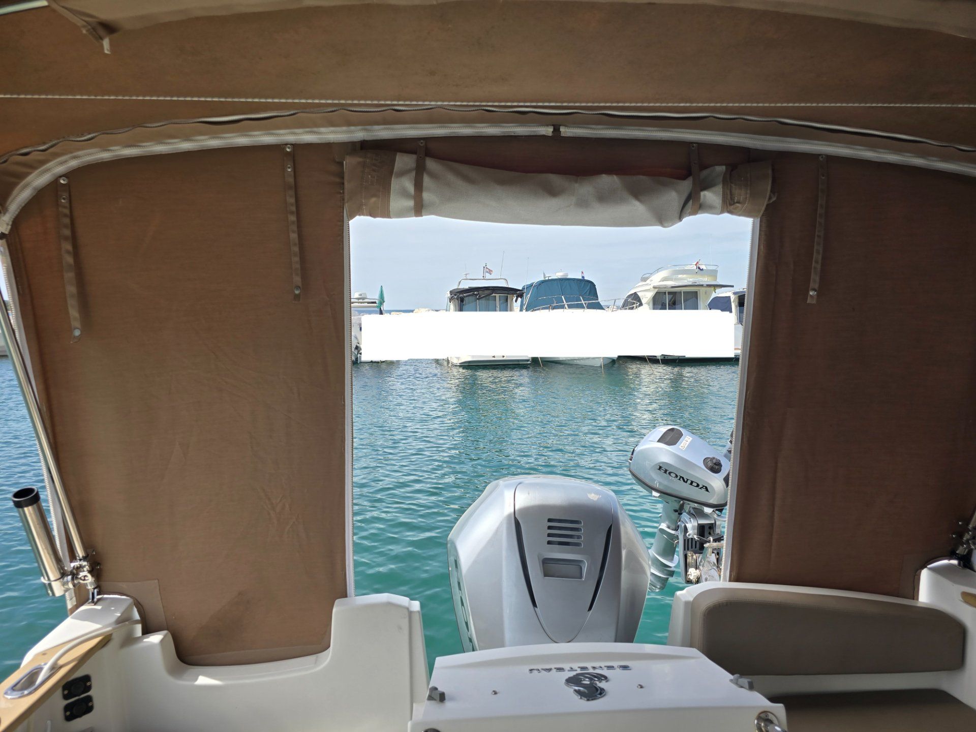 Beneteau Antares 780 - 2016