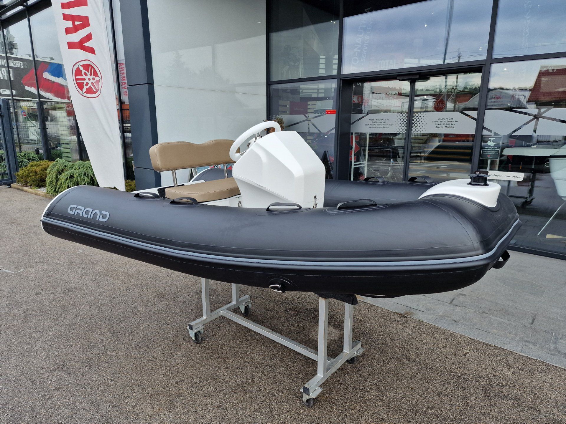 Grand Boats Grand S300L PVC Black - 2026