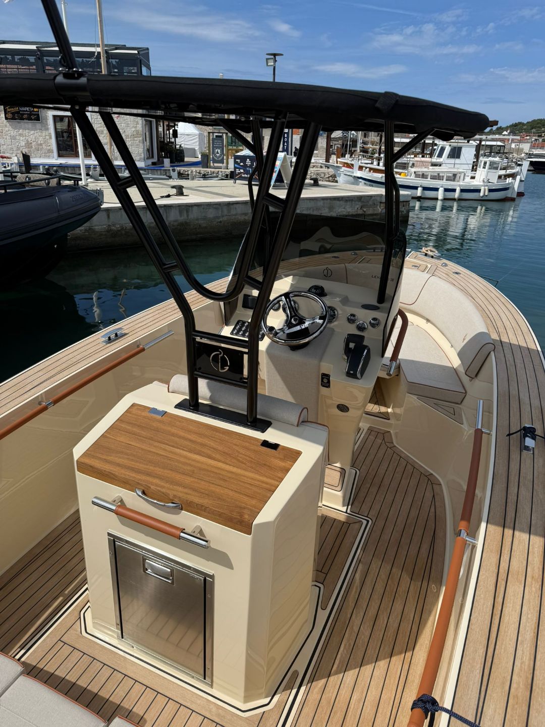 LILYBAEUM Levanzo 28 - 2026