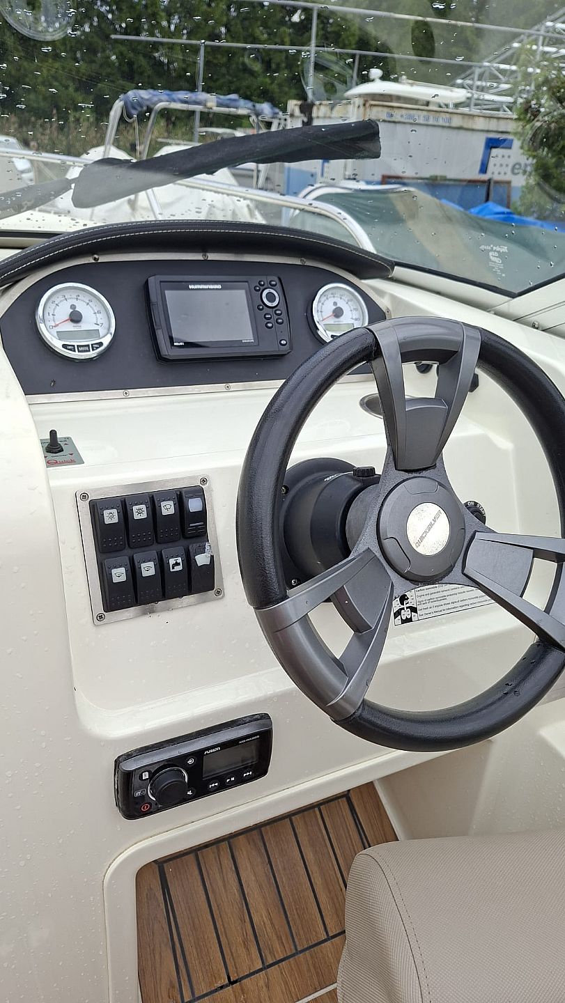 Quicksilver 645 activ - 2016
