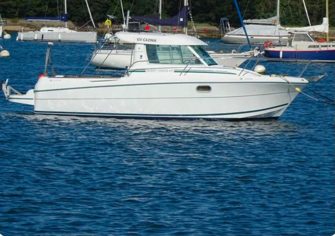 Jeanneau MERRY FISHER 695 VOLVO D3 - INCE NOVO - 2004