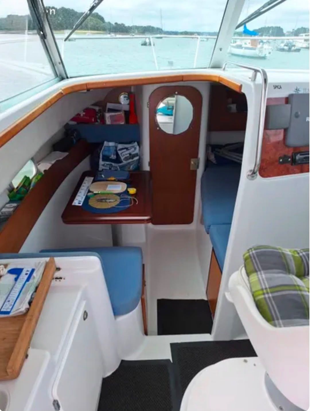 Jeanneau MERRY FISHER 695 VOLVO D3 - INCE NOVO - 2004