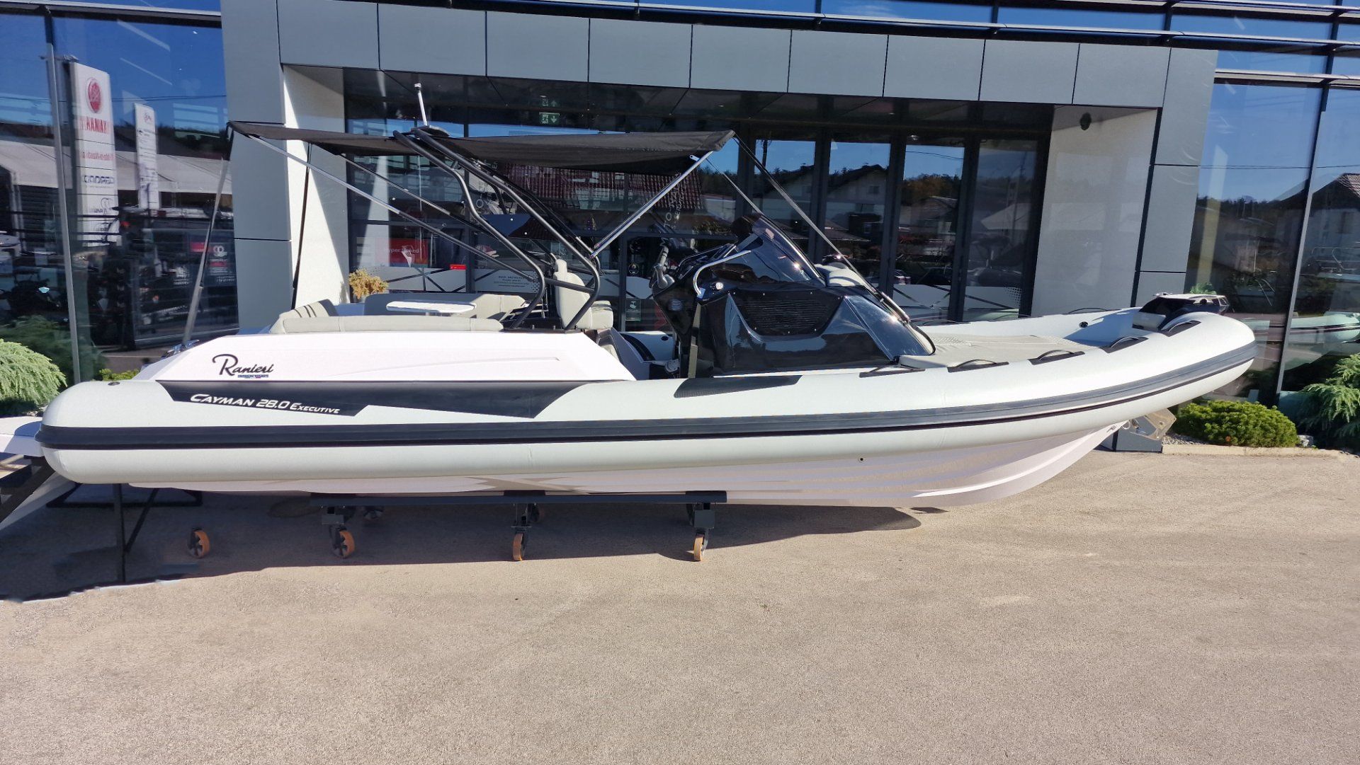 Ranieri International Cayman 28.0 Executiv... - 2026 - for sale: 106556.-EUR