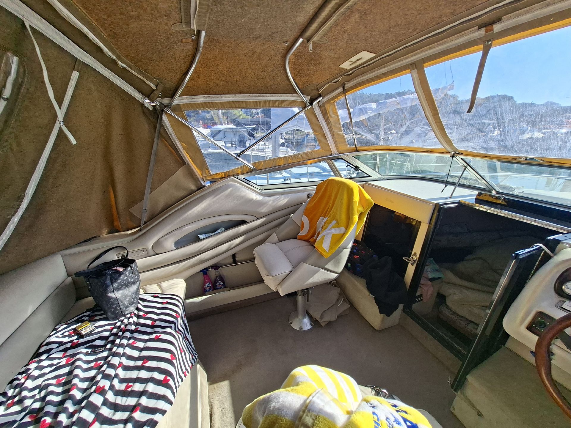 Crownline 210 CCR - 1996 - for sale: 28000.-EUR