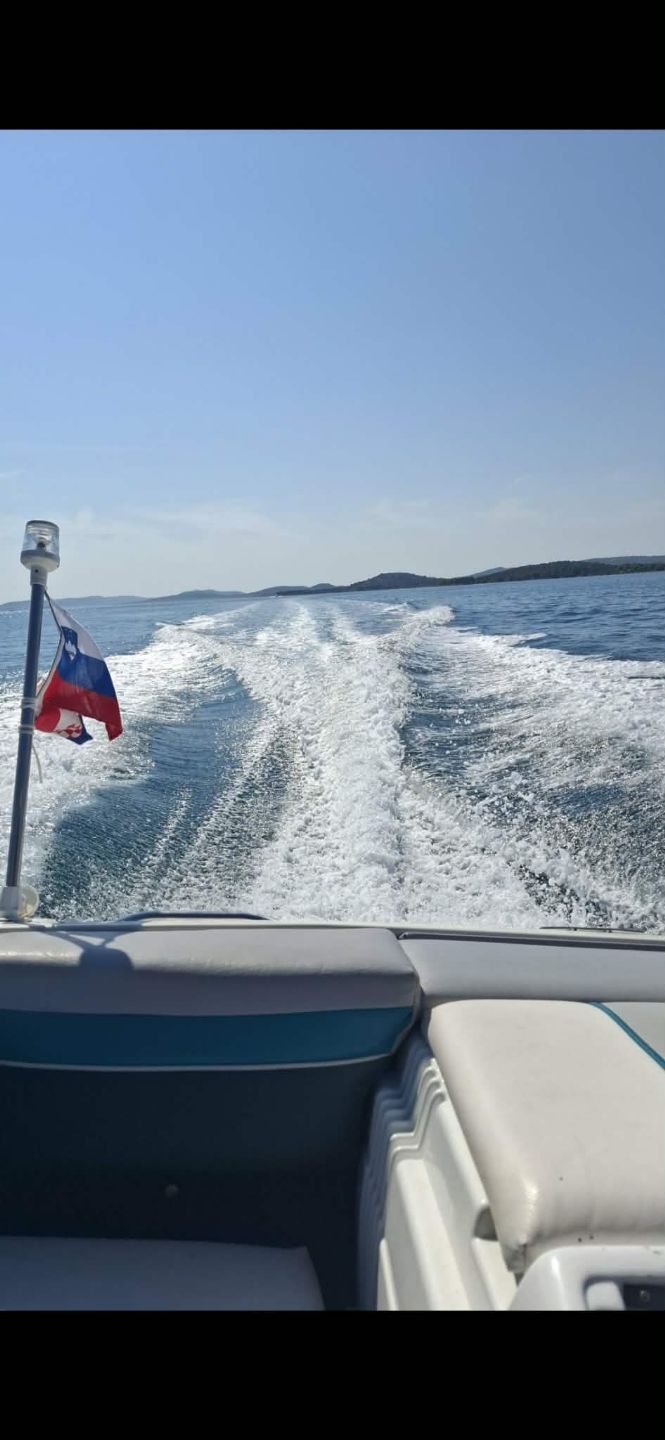 Bayliner Capri - 1993